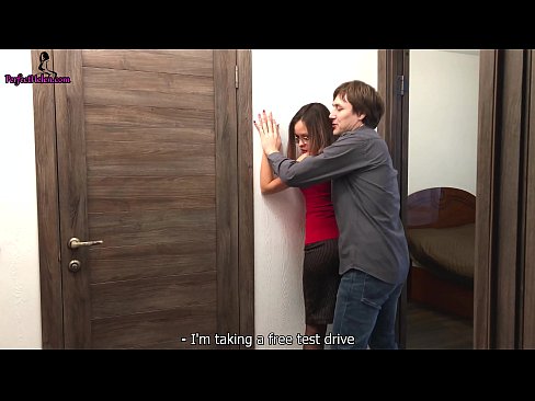 ❤️ Sekserja seksi ngre në mënyrë sensuale pidhin dhe qiset ndërsa shet apartamentin e saj - Krempai ❤❌ Qyrje në pornografi sq.mouthporn.ru ❌️❤