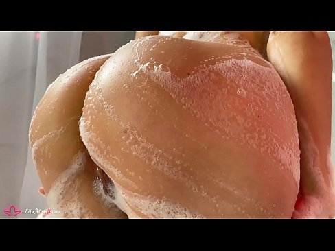 ❤️ Zeshkania masturbon pidhin me vibrator deri në orgazmë intensive në dush ❤❌ Qyrje në pornografi sq.mouthporn.ru ❌️❤