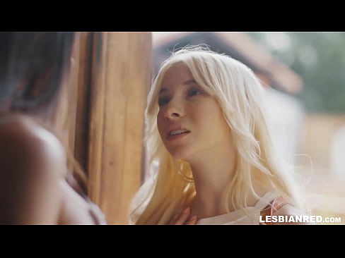 ❤️ Vajza vjen në shtëpi disa muaj më vonë dhe përfundon duke ngrënë pidhin e njerkës së saj ❤❌ Qyrje në pornografi sq.mouthporn.ru ❌️❤